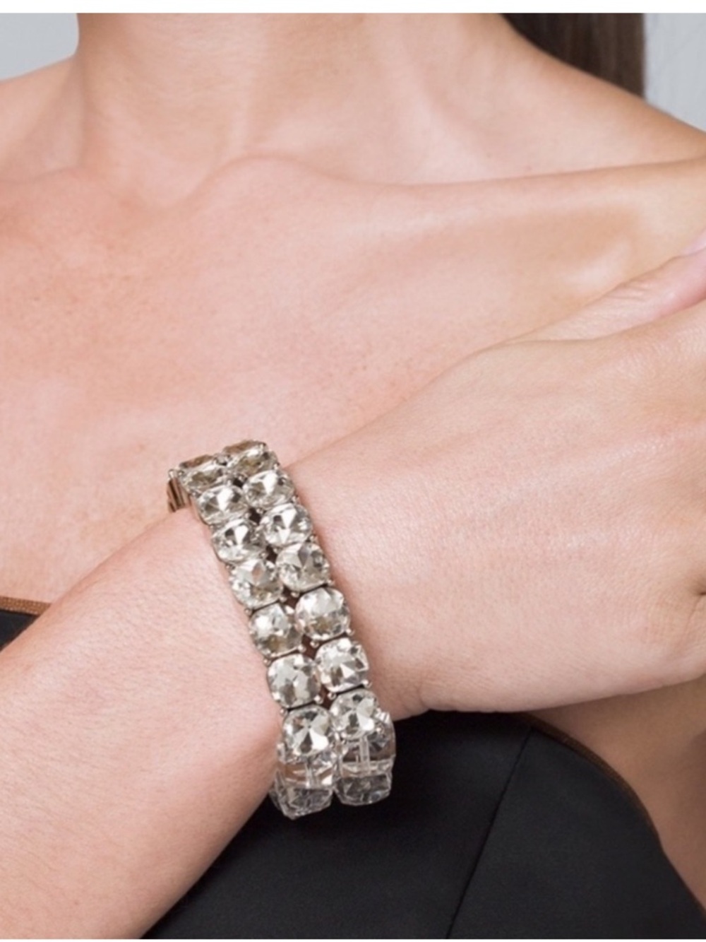 WHBM CRYSTAL LUCITE STRETCH BRACELET